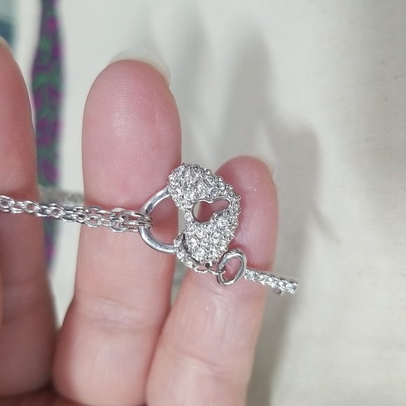 Authentic Swarovski Puffy Sweetheart Lock N Key Silver Tone Necklace - Picture 6 of 12